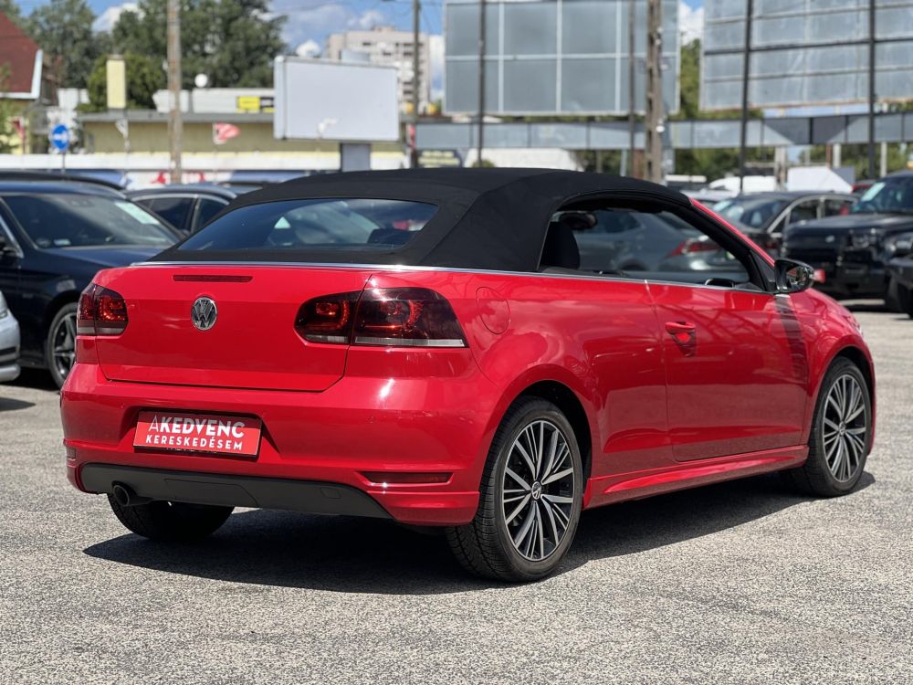 VOLKSWAGEN GOLF VI 2.0 TDI Cabrio 108e km
