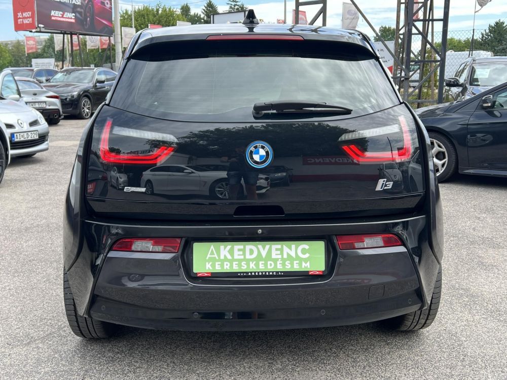 BMW I3 (Automata) 60Ah 100e km. Frissen szervizelt!