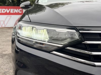 VOLKSWAGEN PASSAT VIII Variant 2.0 TDI SCR Business DSG Végig márkaszervizelt. LED Távtartó Ülésfűtés Navi Bluetooth MEGKÍMÉLT állapot!