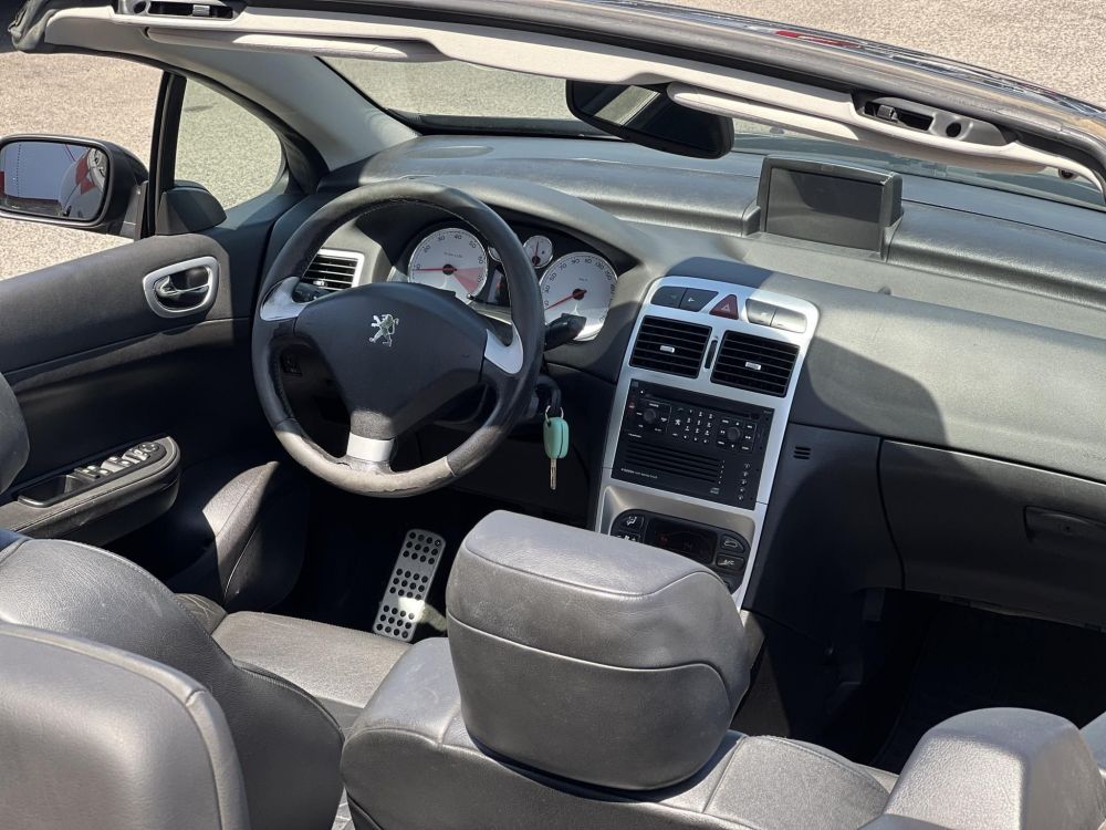 PEUGEOT 307 CC 2.0 Standard vezérlés cserélve. új kuplung szett. klíma. tempomat. bluetooth!