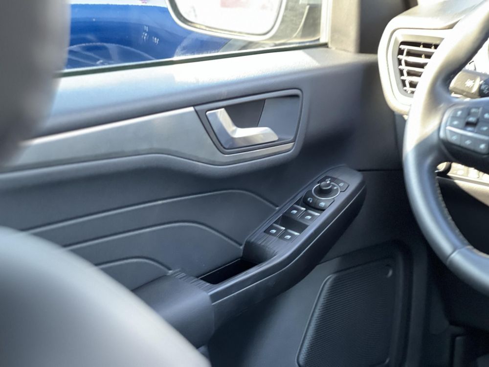 FORD KUGA 2.5 PHEV Titanium X CVT 44e km. Bang and Olufsen. Carplay. Ülésfűtés. Kifogástalan állapot!