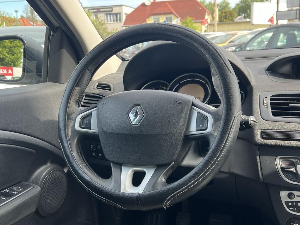 RENAULT MEGANE 1.6 Dynamique Magyarországi. teljes szerviztörténet! LEGJOBB ÁR!