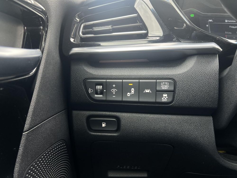 KIA NIRO HEV 1.6 GDI Gold DCT JBL