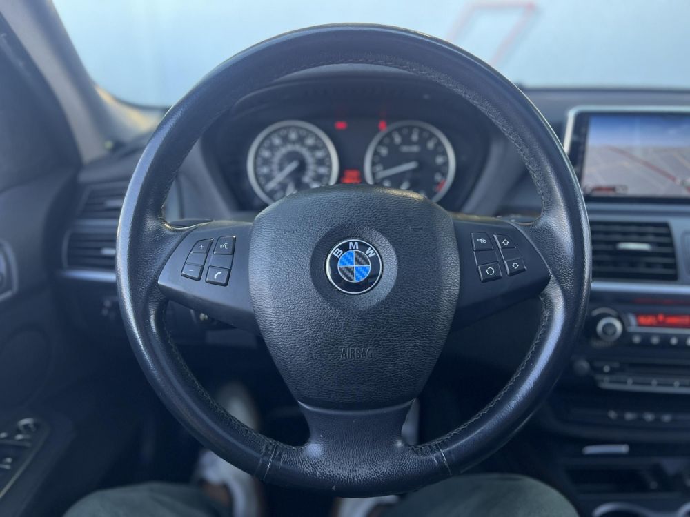 BMW X5 xDrive35i (Automata) Carplay Memóriás ülések Panoráma tető Téli-nyári felni garnitúrával!