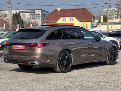 MERCEDES-BENZ E 300 e T 9G-TRONIC Plug-in hybrid AMG. 4D Burmester hifi 3DX2 kijelző Panorámatető Masszázs ülések!