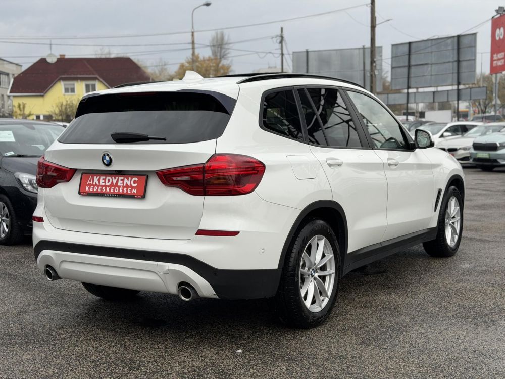 BMW X3 xDrive20d (Automata) M.o-i. Sérülésmentes. Panorámatető. 99e km