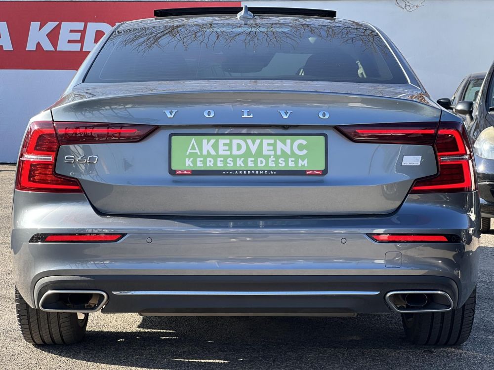 VOLVO S60 2.0 [T8] Recharge Inscription AWD Geartronic 27e km. M.o.-i. garanciális. márkaszervizelt. harman/kardon. ZÖLD rendszám!