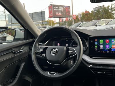 SKODA OCTAVIA Combi 1.4 TSI pHEV Ambition DSG 22e km. LED Tempomat Carplay Sávtartó Ülésfűtés Kormányfűtés Virtual Cockpit