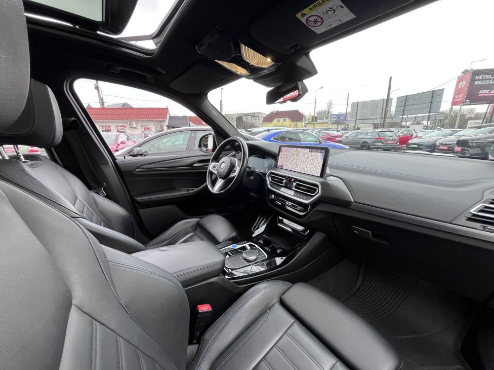BMW IX3 73,9kWh M-sport Carplay Panoráma tető ÁFÁS-ÁR!