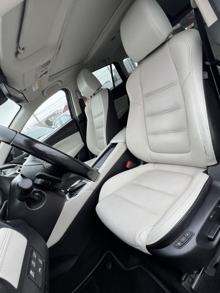 MAZDA 6 Sportkombi 2.2 CD Revolution Top (Automata) Sávtartó Head-up Napfénytető Fehér bőr Tolatókamera F1 Váltó!