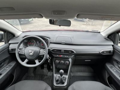 DACIA SANDERO 1.0 TCe Essential Magyarországi. Gyári fényezés. Végig vezetett szervizkönyv!