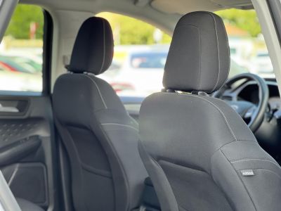 FORD KUGA 2.5 PHEV Titanium CVT 70 km elektromos hatótáv. ülés-kormányfűtés. kamera. CARPLAY!