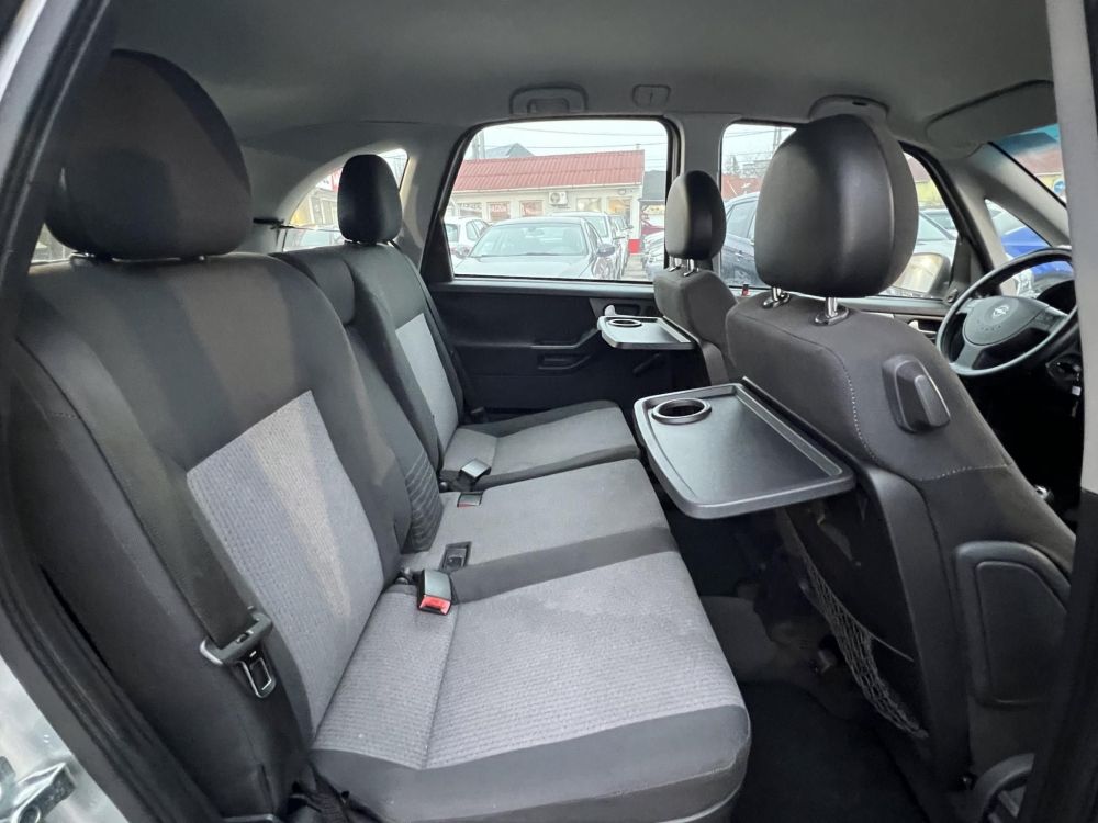 OPEL MERIVA 1.7 CDTI Essentia Klíma Webasto! 4-5L/100km!