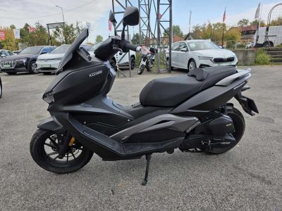 KEEWAY VIESTE 125 Gyorsabb. mint a reggeli kávé-és nem is hűl ki!