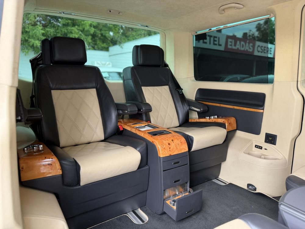 VOLKSWAGEN MULTIVAN Highline Business 2.0 TSI Nagyon ritka kivitel!