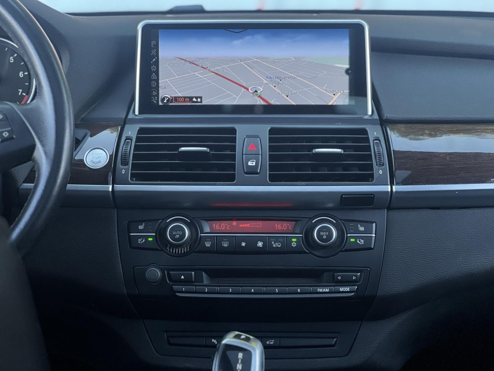 BMW X5 xDrive35i (Automata) Carplay Memóriás ülések Panoráma tető Téli-nyári felni garnitúrával!