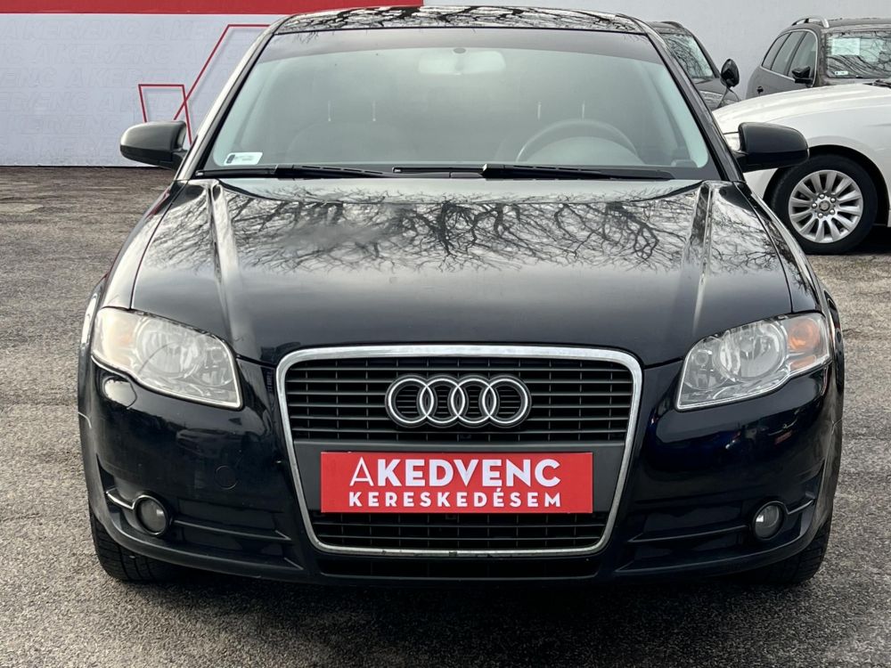 AUDI A4 1.6 Klíma Tolatóradar Új téli gumik!