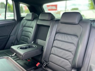 VOLKSWAGEN TIGUAN 2.0 TDI BMT SCR Highline 4Motion DSG R-line. dynaudio. panoráma tető. virtual cockpit. vezetett szervizkönyv!