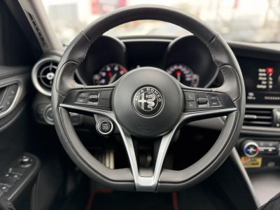 ALFA ROMEO GIULIA 2.0 Veloce Q4 (Automata) 280le. ALFA ROSSO. 116e km!