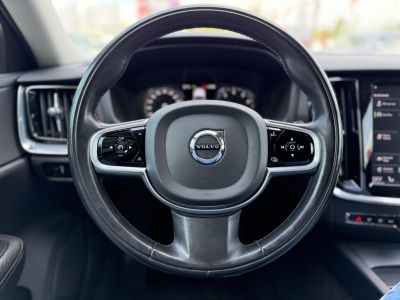VOLVO V60 2.0 [B3] MHEV Momentum Pro Geartronic Magyarországi. végig márkaszervizelt. kerámia. friss nagyszerviz!