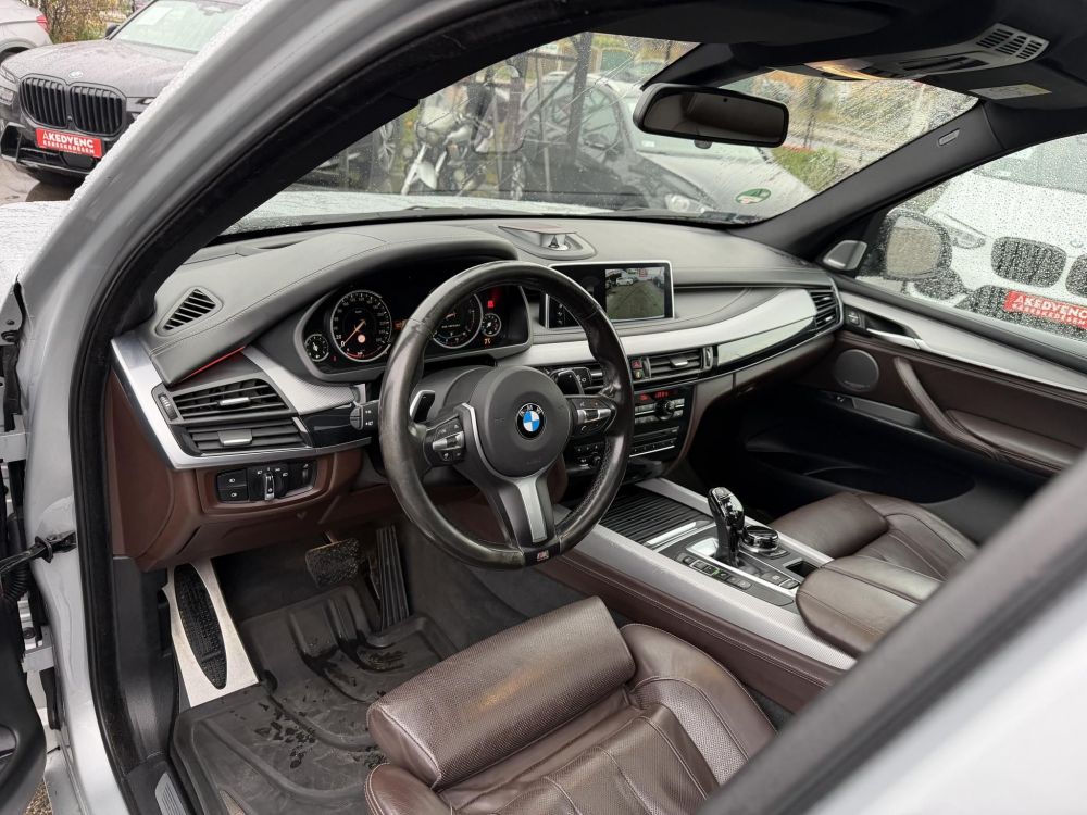 BMW X5 M50d (Automata) Bang and Olufsen. Pano. Vezérlés lecserélve. ACC. 3.5t vonóhorog