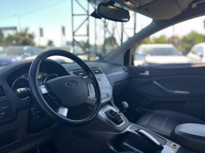 FORD KUGA 2.0 TDCi Titanium 4WD Magyarországi. ülésfűtés. keyless. tempomat. parkolóradar. friss szerviz!