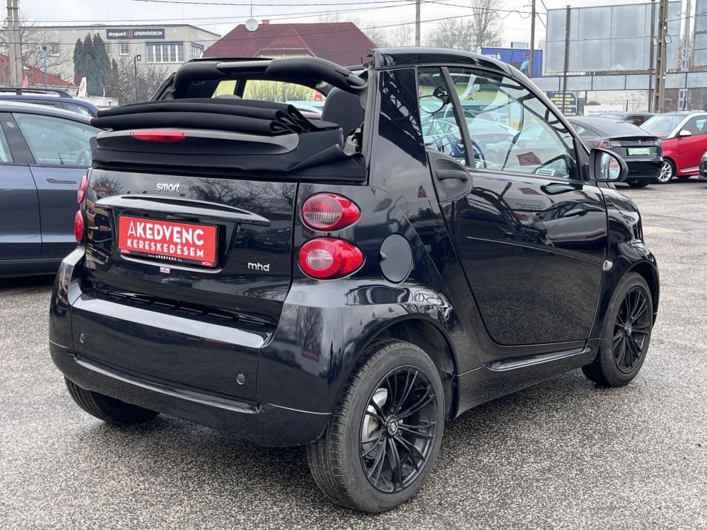 SMART FORTWO CABRIO 1.0 Pure Softip Kormányváltó. ülésfűtés. téli-nyári kerékszett