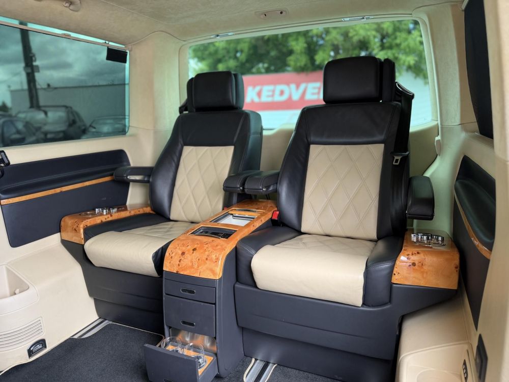 VOLKSWAGEN MULTIVAN Highline Business 2.0 TSI Nagyon ritka kivitel!