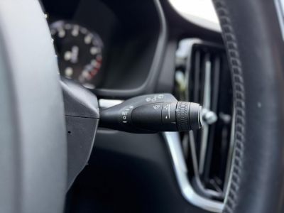 VOLVO V60 2.0 [B3] MHEV Momentum Pro Geartronic Magyarországi. végig márkaszervizelt. kerámia. friss nagyszerviz!