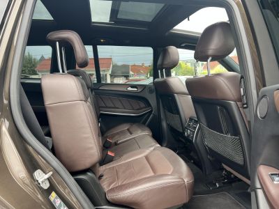 MERCEDES-BENZ GL 350 BlueTEC 4Matic (Automata) (7 személyes ) Magyarországi. AMG-csomag. Új légrugók!