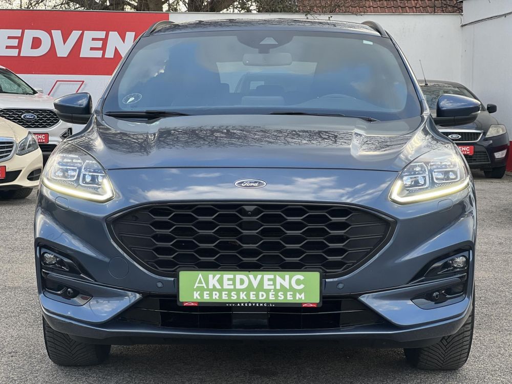 FORD KUGA 2.5 PHEV ST-Line CVT 82e km. 70km elektromos hatótáv. megkímélt állapot!