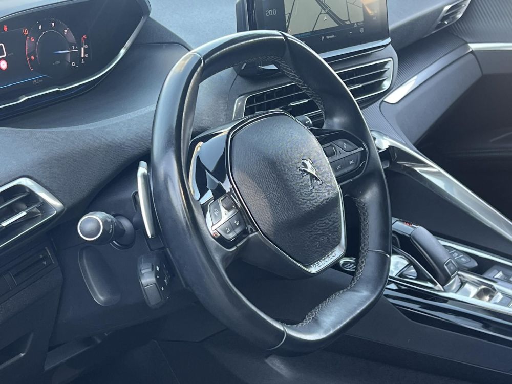PEUGEOT 3008 1.5 BlueHDi Allure EAT8 Kitűnő állapot. magas felszereltség!