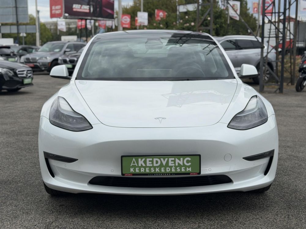TESLA MODEL 3 Long Range AWD (Automata) 99e km. AMD Ryzen. mátrix LED. hőszivattyú. premium hifi. garanciális!