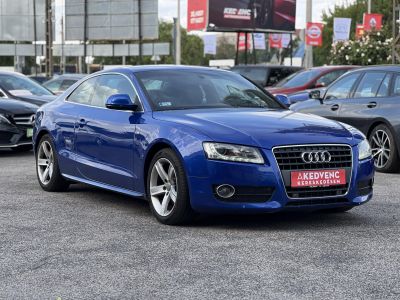 AUDI A5 Coupé 2.0 T FSi S-line 163e km. sérülésmentes. téli-nyári gumi. dokumentált előélet!