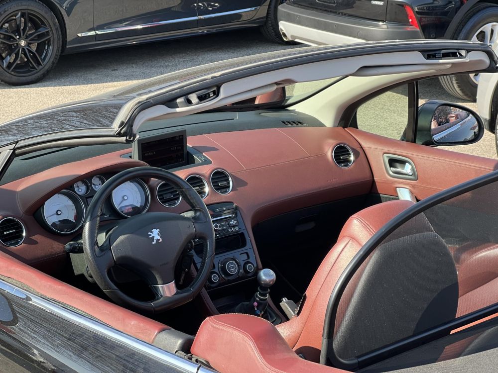 PEUGEOT 308 CC 1.6 THP Premium Pack 91e km. Magyarországi. memóriás ülés. ülésfűtés. barna bőr. vezérlés cserélve!