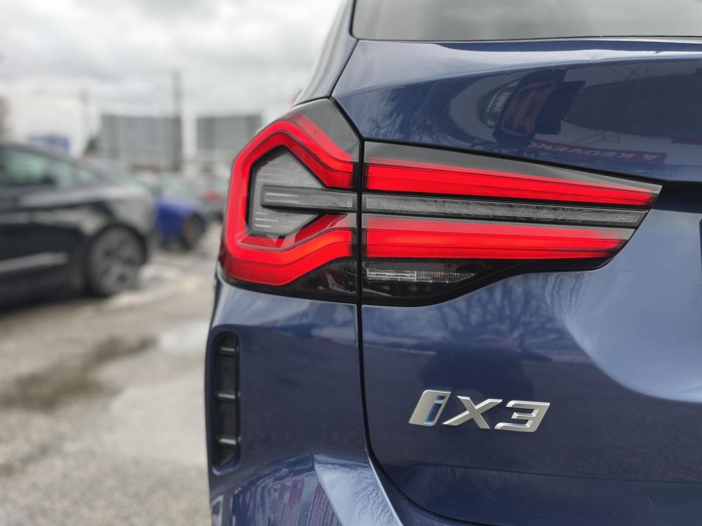 BMW IX3 73,9kWh M-sport Carplay Panoráma tető ÁFÁS-ÁR!