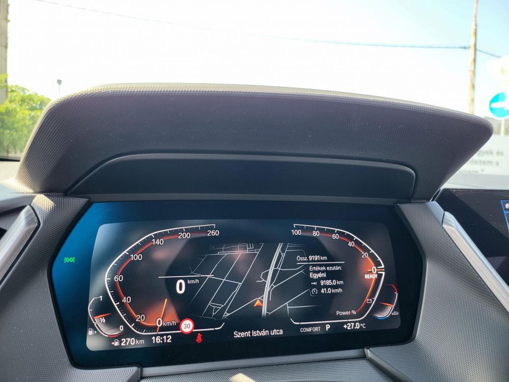 BMW 118i M Sport DKG 9e km. Adaptív LED Panorámatető Harman/Kardon Memória Carplay