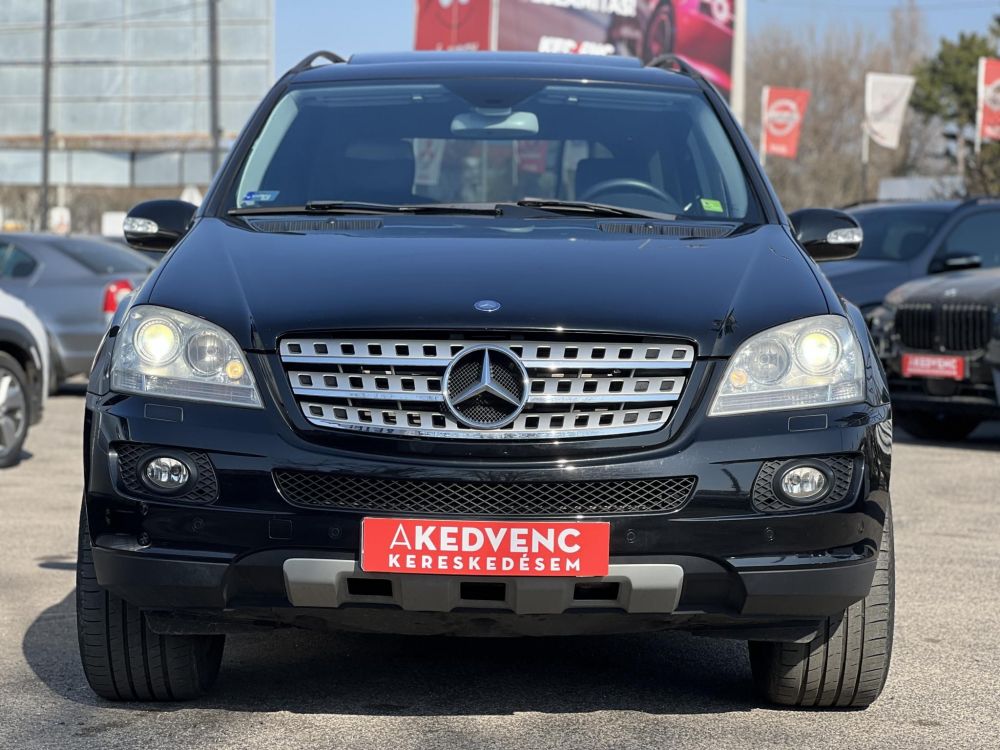 MERCEDES-BENZ ML 320 CDI (Automata) 4MATIC 3.5T vonóhorog. napfénytető. ülésfűtés. nem légrugós!