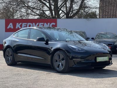 TESLA MODEL 3 Long Range AWD (Automata) 50e km. hőszivattyú. téli-nyári kerékszett