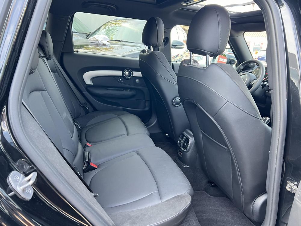 MINI CLUBMAN 2.0 John Cooper Works ALL4 (Automata) M.o.-i. 1.tul. garanciális. teljes felszereltség. sérülésmentes. carplay