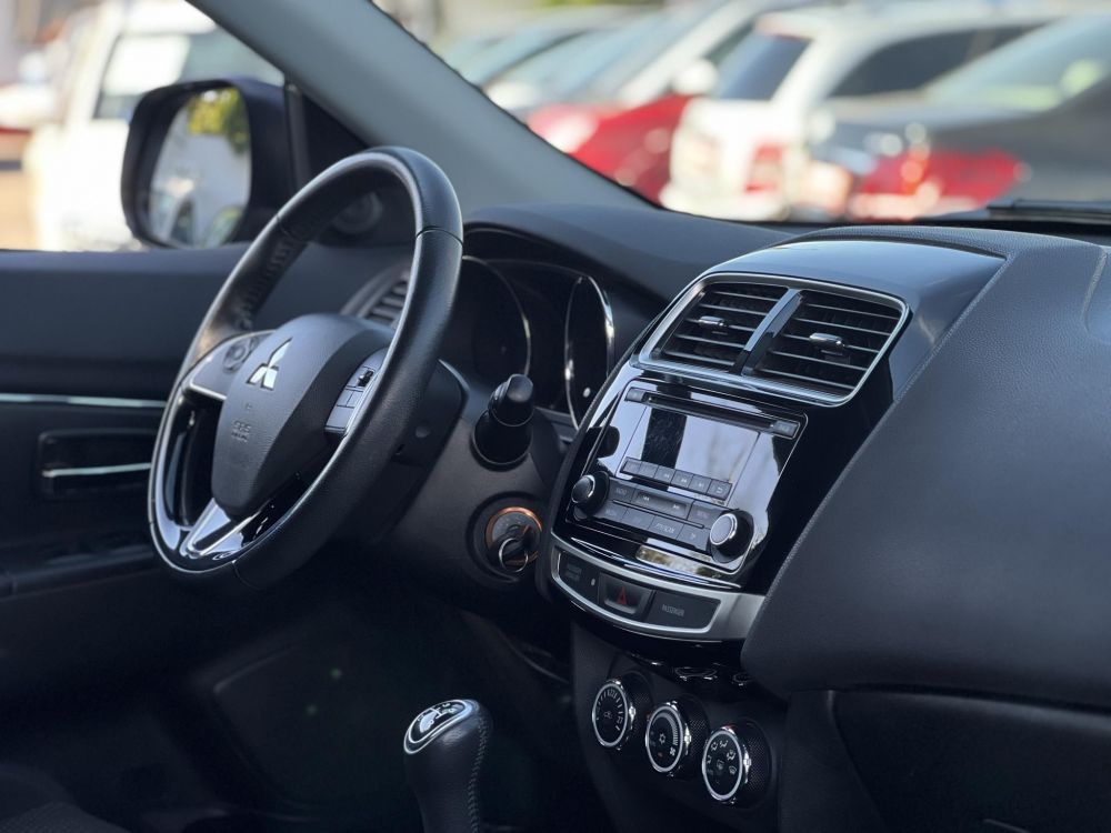MITSUBISHI ASX 1.6 MIVEC Inform 2WD M.o.-i. friss nagyszerviz!