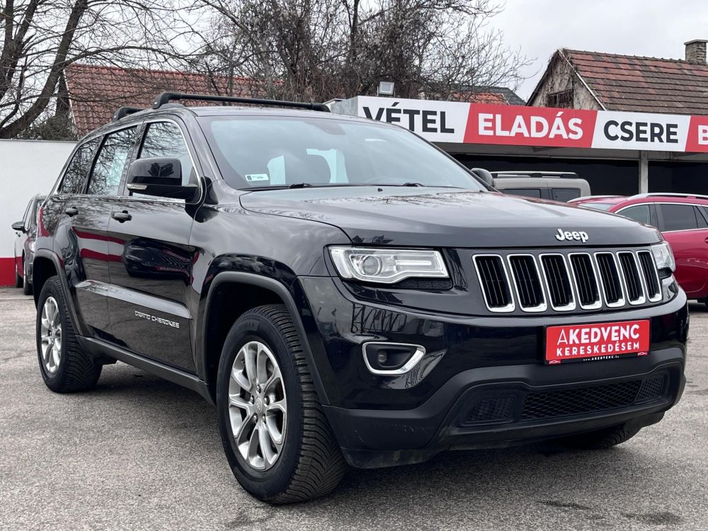 JEEP GRAND CHEROKEE 3.0 V6 CRD Laredo (Automata) 4X4. felező váltó. digitális klíma. tetőcsomagtartó