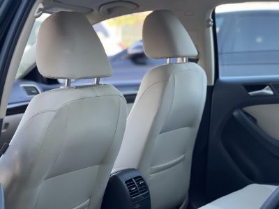 VOLKSWAGEN JETTA VI 1.4 TSI BMT Comfortline M.o.-i. friss műszaki vizsga. szervizelt! 1-Tulaj!