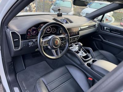 PORSCHE CAYENNE Coupé E-Hybrid Tiptronic ic 48e km. Sérülésmentes. 2027.12-ig zöld rendszám