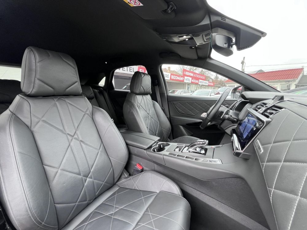 DS DS 7 Crossback 1.5 BlueHDi Rivoli S&S EAT8 Prémium felszereltség. Mátrix LED fényszórók