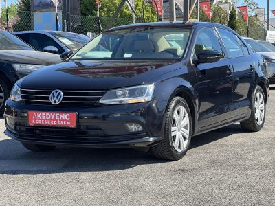 VOLKSWAGEN JETTA VI 1.4 TSI BMT Comfortline M.o.-i. friss műszaki vizsga. szervizelt! 1-Tulaj!