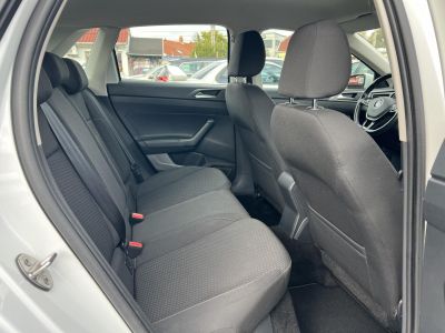 VOLKSWAGEN POLO VI 1.6 TDI SCR Comfortline Klíma Tempomat Navi Bluetooth 4 évszakos gumik!
