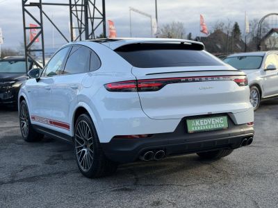 PORSCHE CAYENNE Coupé E-Hybrid Tiptronic ic 48e km. Sérülésmentes. 2027.12-ig zöld rendszám