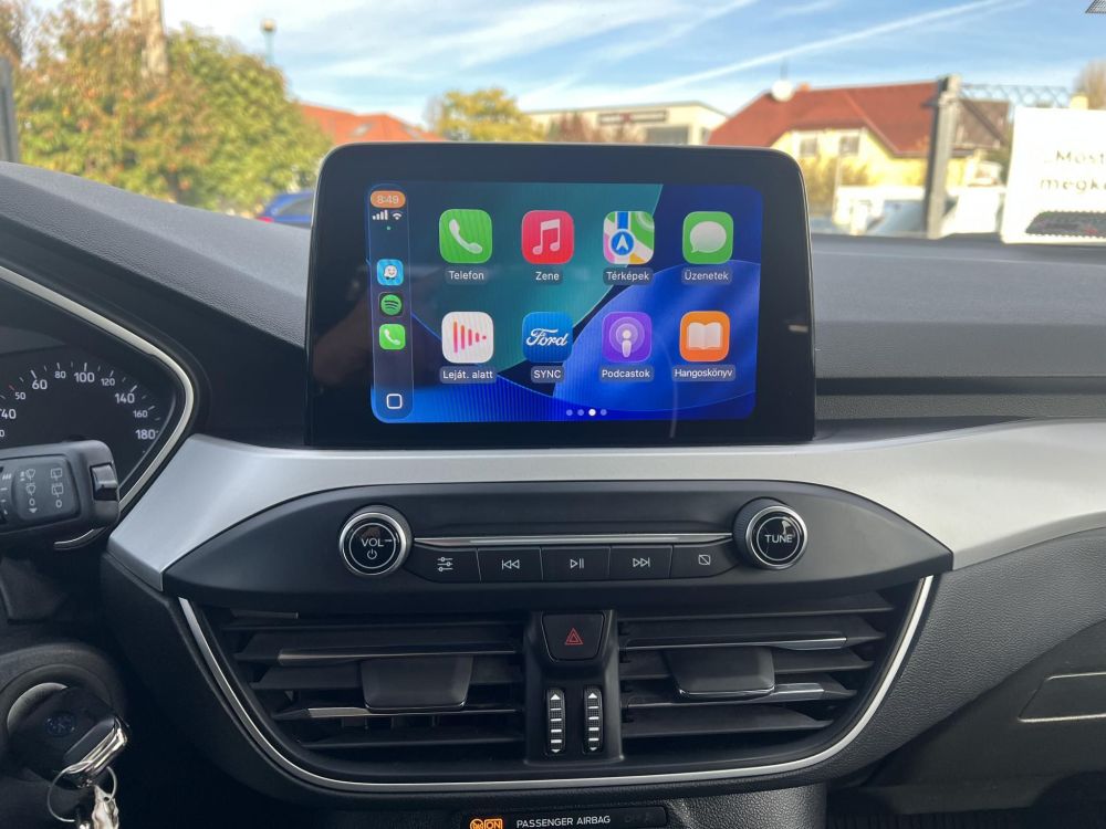 FORD FOCUS 1.0 EcoBoost Connected M.o.-i 1.tul. Márkaszervizelt! Carplay