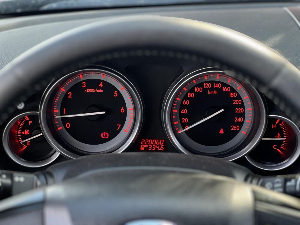 MAZDA 6 Sportkombi 2.5 GTA BOSE hifi. Gyári fényezés. Téli-nyári garnitúra. 1.5T horog. Legjobb ár!
